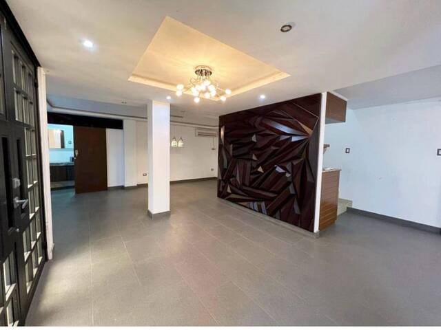 Casa para Venta en Guayaquil - 2