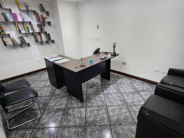 #360 - Oficina para Alquiler en Guayaquil - G