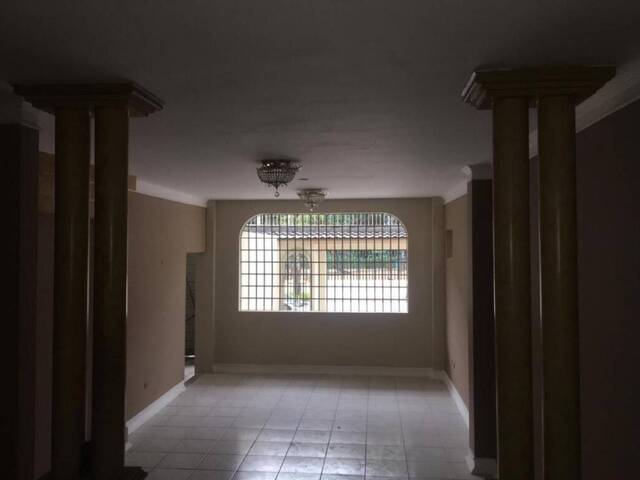 #395 - Casa para Alquiler en Guayaquil - G