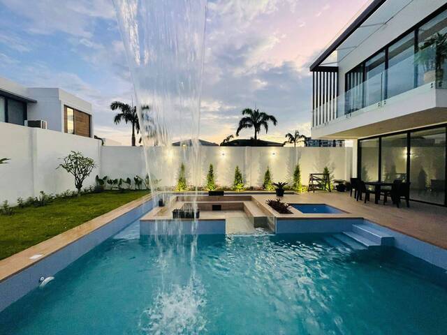 #408 - Casa para Venta en Guayaquil - G